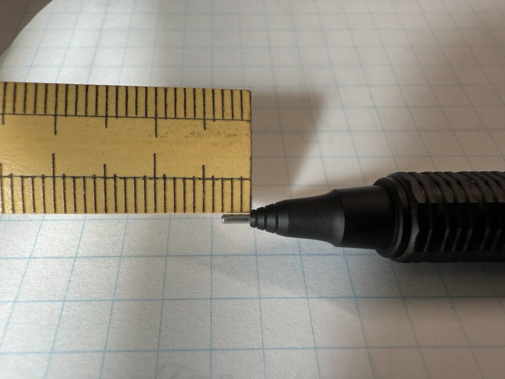 ぺんてる　オレンズネロ 0.5mm2